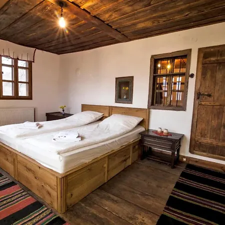 Incredible Getaway With Indoor And Outdoor Fireplaces In Selishte, Bulgaria Tatil Evi