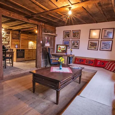 Incredible Getaway With Indoor And Outdoor Fireplaces In Selishte, Bulgaria * Selishte (Gabrovo)
