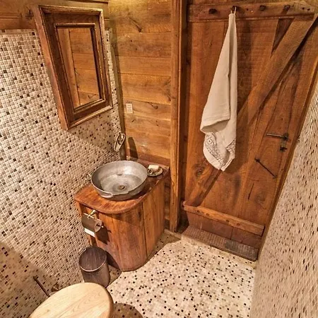 Tatil Evi Incredible Getaway With Indoor And Outdoor Fireplaces In Selishte, Bulgaria Selishte (Gabrovo)